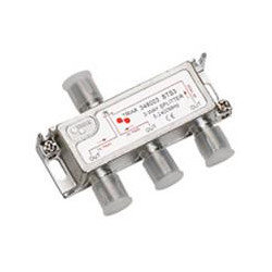 Triax S-Tech splitter/fordeler STS-3 5-2400 MHz, DC pass